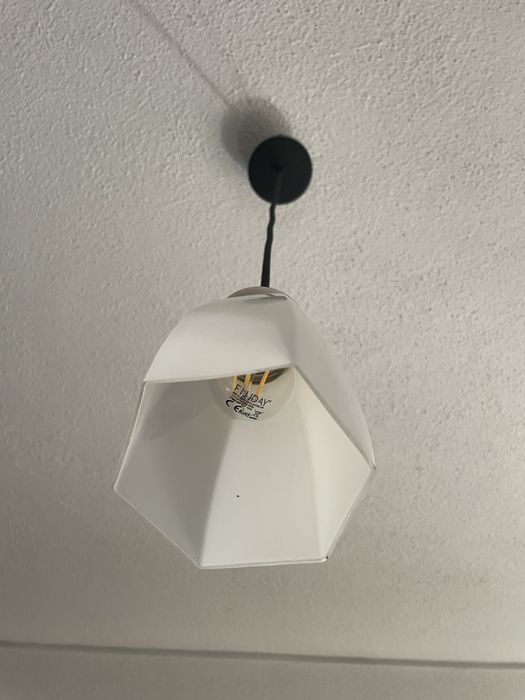 Candeeiro Suspenso Vintage em Vidro Opalino