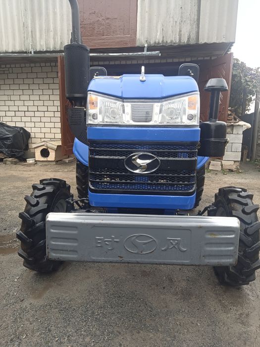 Продам трактор в хорошому стані майже новий