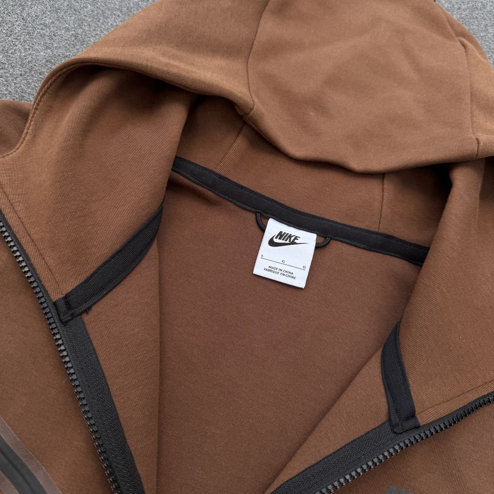 Nike Tech Fleece
