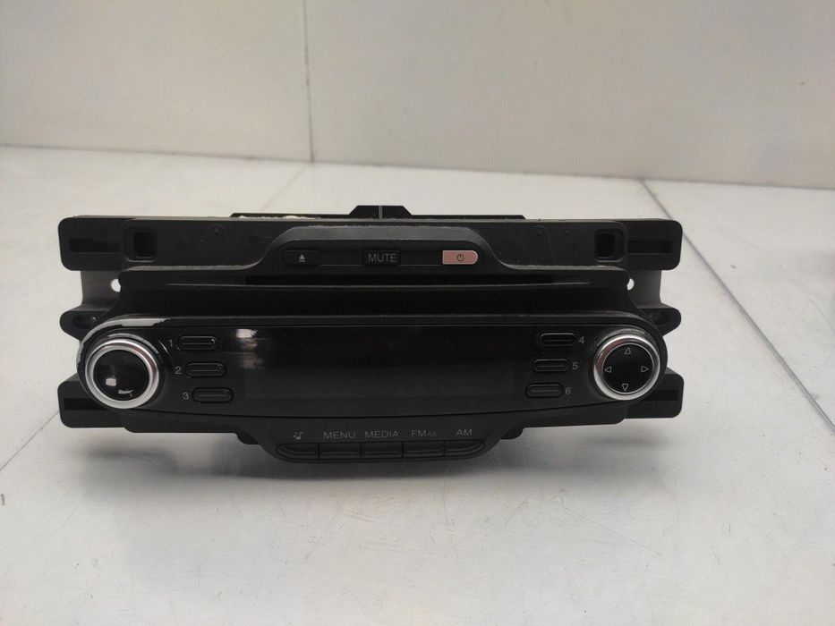 Rádio / auto-rádio ALFA ROMEO Giulietta (940_)