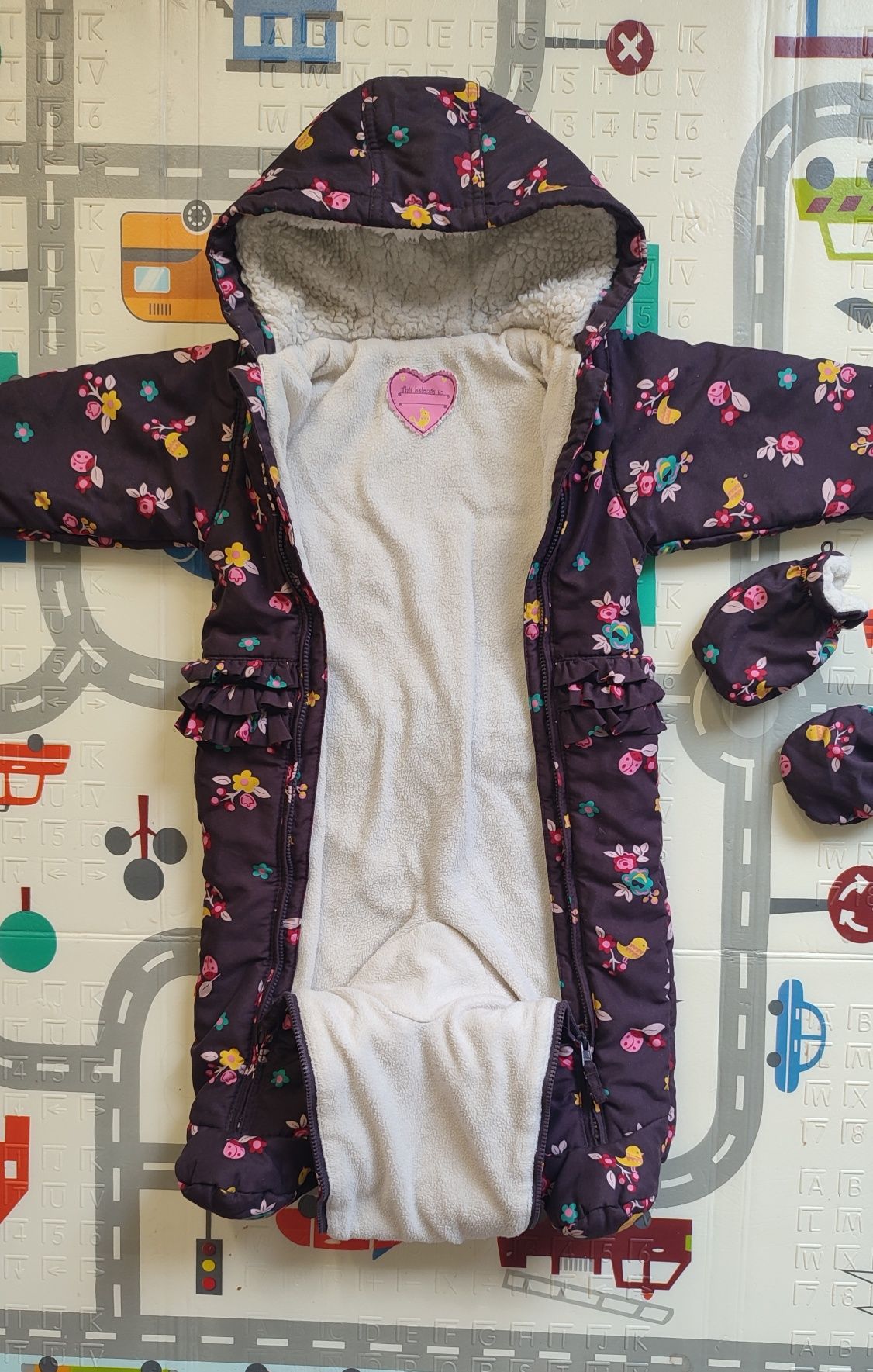 демисезонный комбинезон куртка на девочку от 3 до 6 месяцев