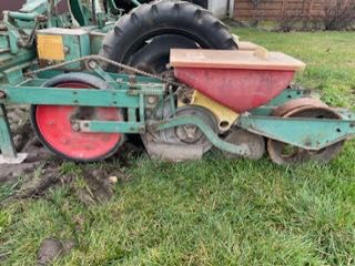 Siewnik do buraków Monozentra , Kleine