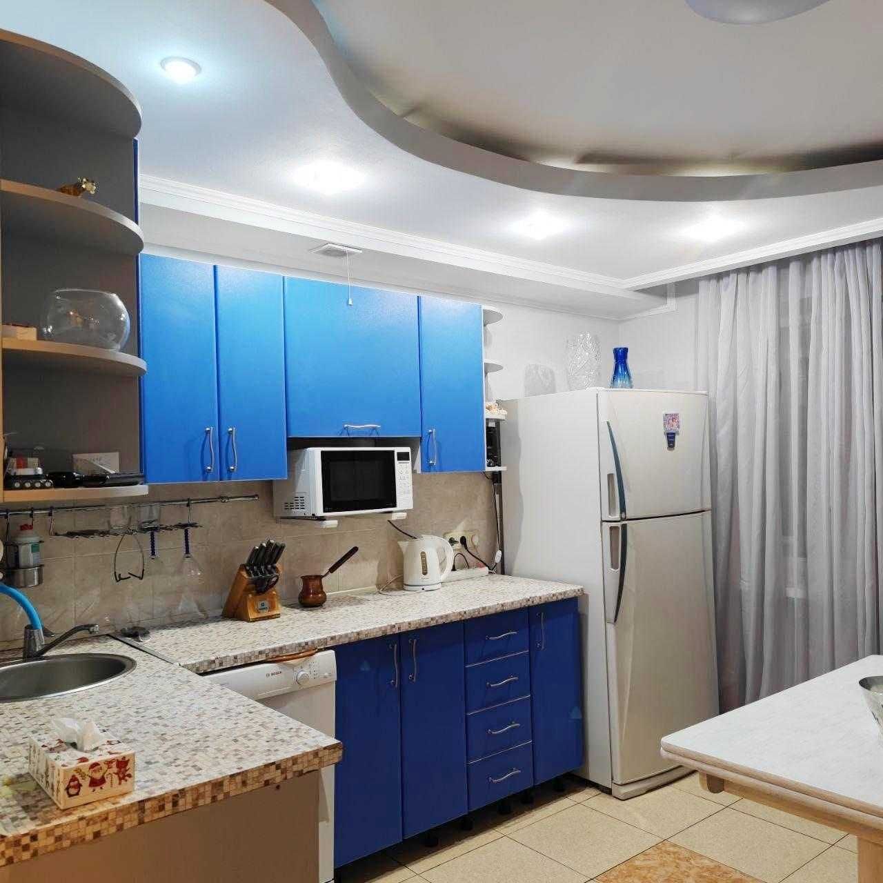 Продам 2-к кв-ру с ремонтом, 63 кв.м, на Промышленной (3-004-405 ОФ)