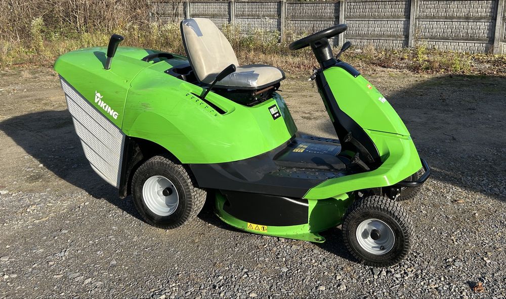 Kosiarka traktorek z koszem