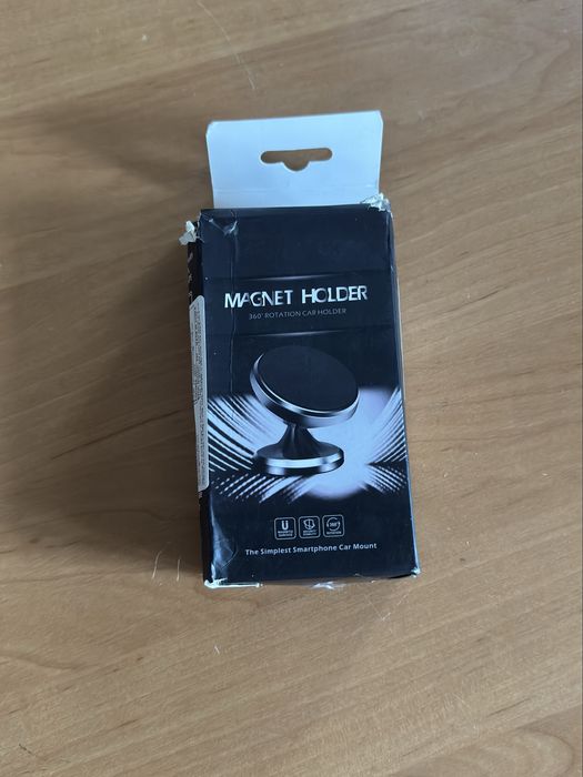 Тримач для телефона у авто