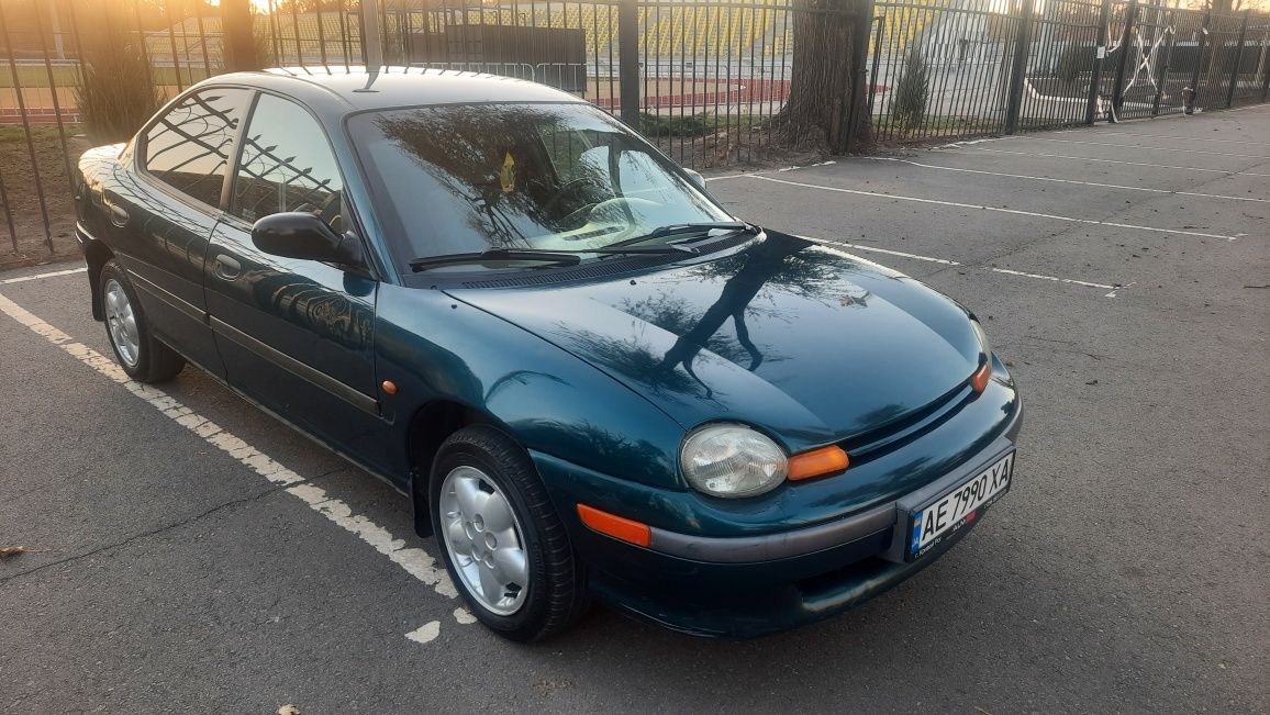 Chrysler  Neon 1