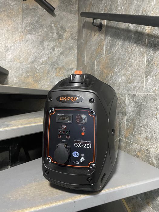 Новий генератор на 2квт Dnipro-M