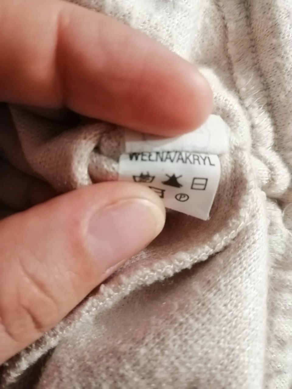 Sprzedam sweterek
