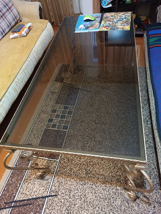 Кованный стол ручной работы