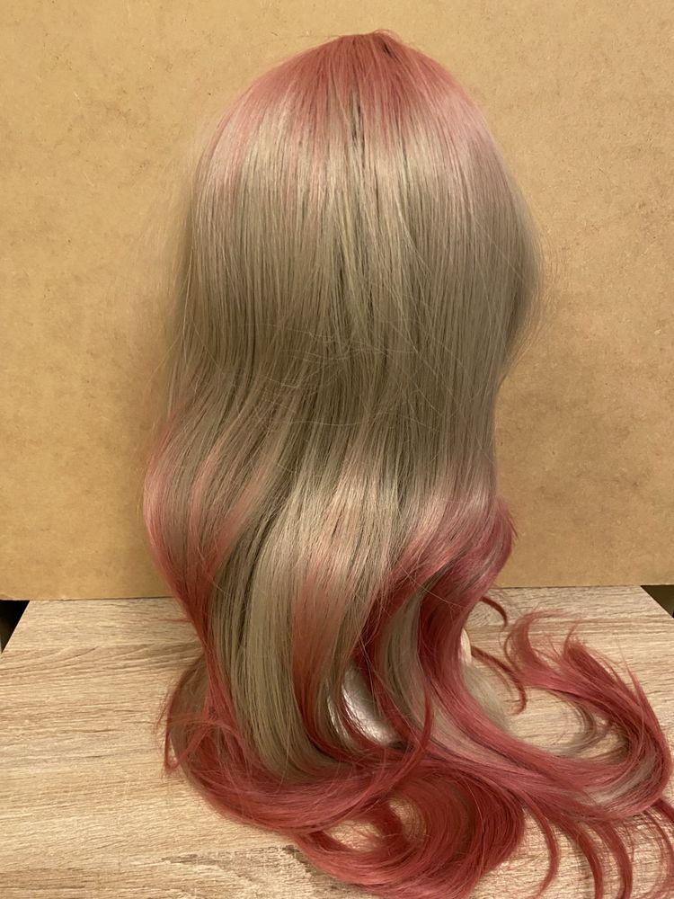Peruka syntetyczna ombre sombre róż popielaty blond 70 cm włosy