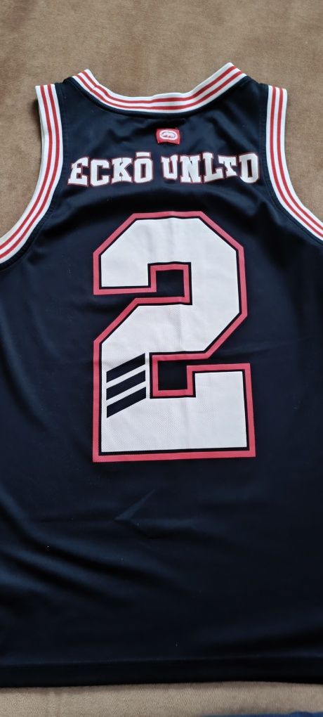 T-shirt Écko Unltd de 1993 en excellent état taille S mais convient au