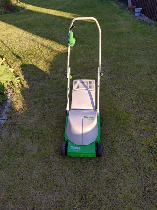 Kosiarka Viking ME360