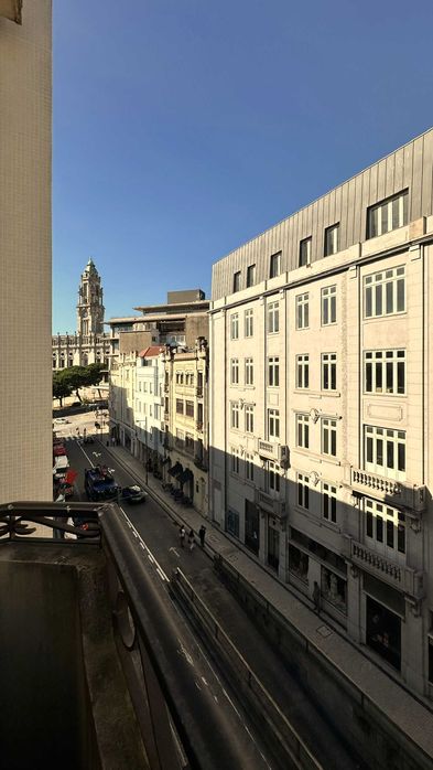 2-bedroom apartment for rent at the centre of Porto.