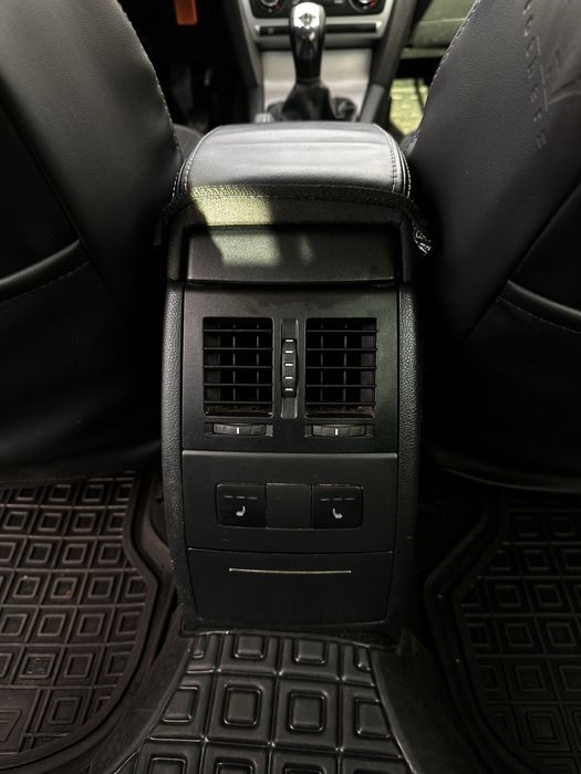 Skoda Octavia A5 гарний стан, ідеальна техніка, добра комплектація.