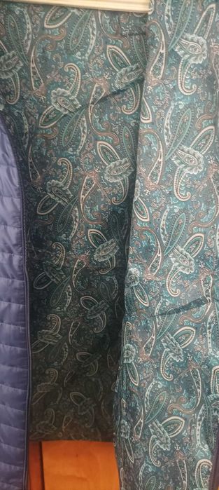 Новая  демисезонная  куртка.