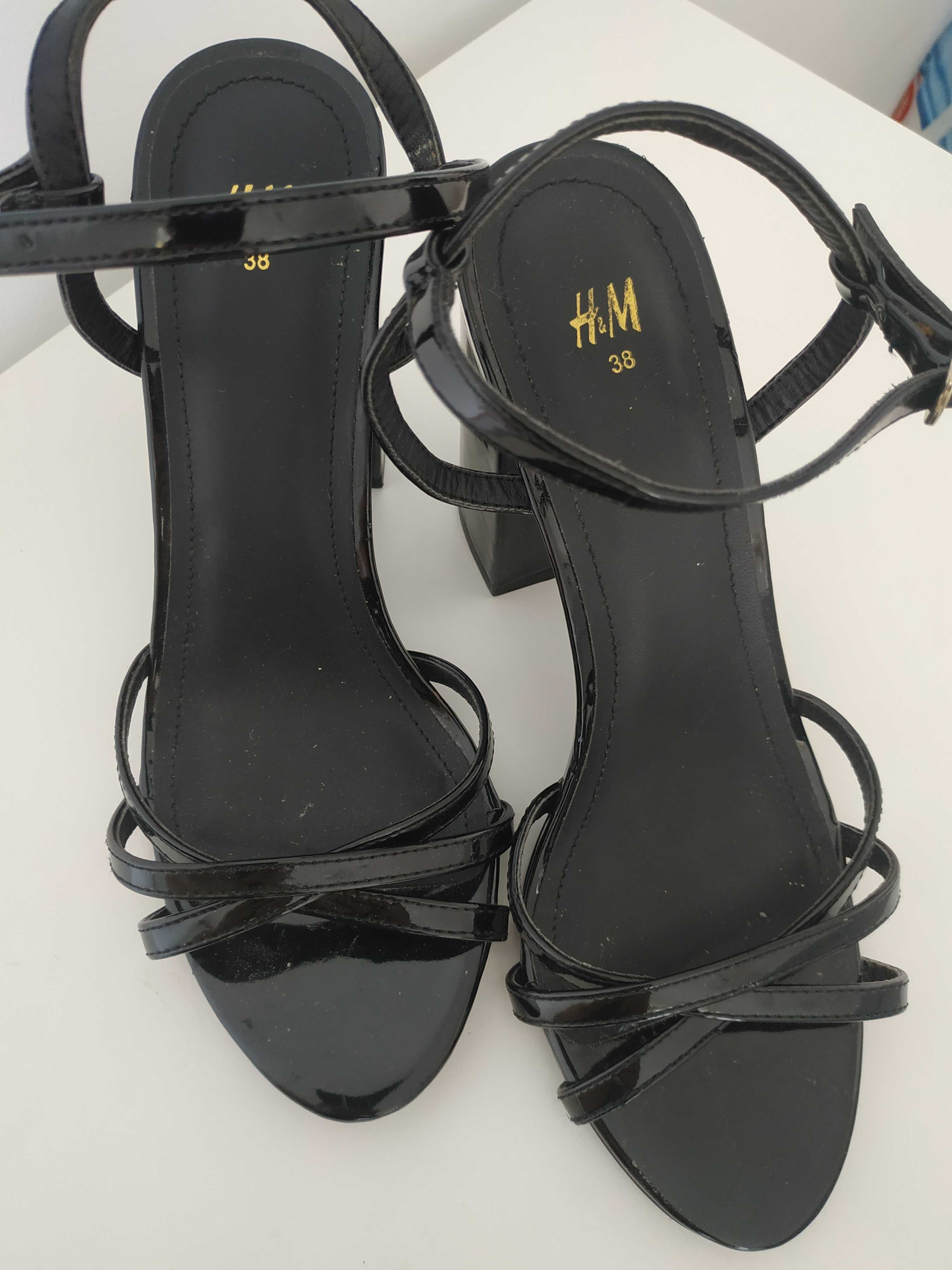 Czarne sandałki na słupku H&M 38 jak nowe