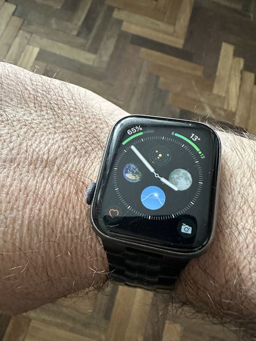 Apple watch 5 LTE 44 mm
