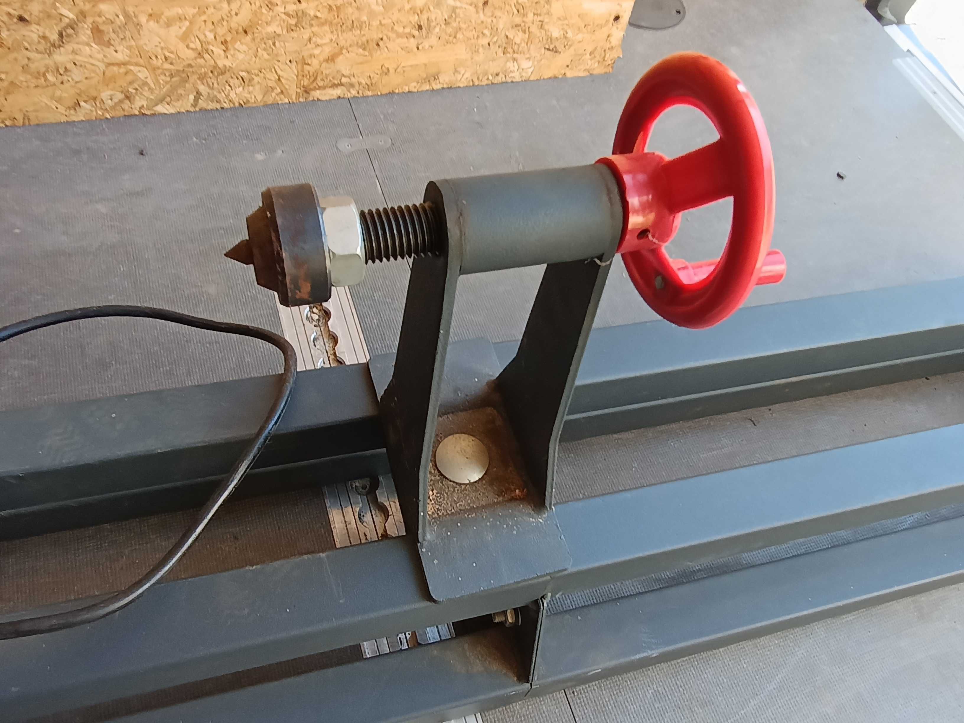 Tokarka do drewna ,230 volt, 100cm.