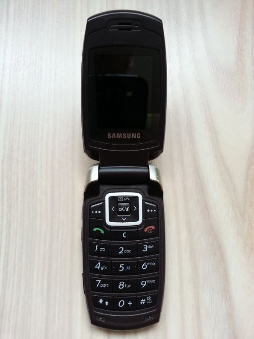 Мобильный телефон Samsung SGH-X510 (требуется замена шлейфа)