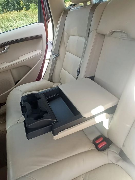 Volvo XC 70 2013 VOLVO XC70 AWD 3.2l benzyna + LPG 243KM