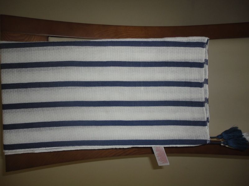 Vendo lenço Stina Vero Moda 100% poliester