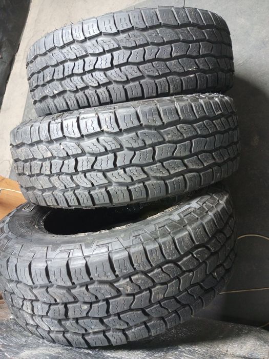 Cooper discoverer at 3 275/65R18