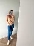 Wełniany sweter Esprit 38/M w serek 100 wełna