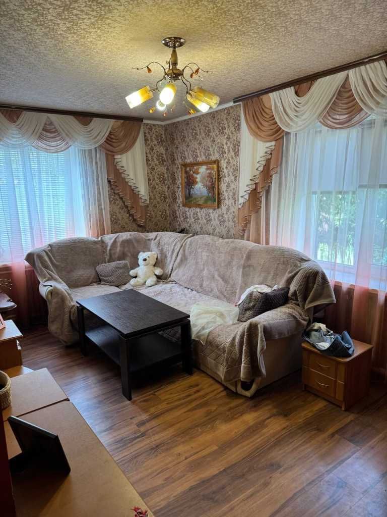 Будинок з окремим двором в с. Божківське, є кадастр і приватизація!