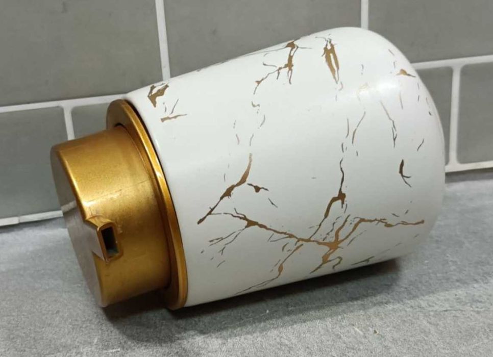 Дозатор из керамики для жидкого мыла