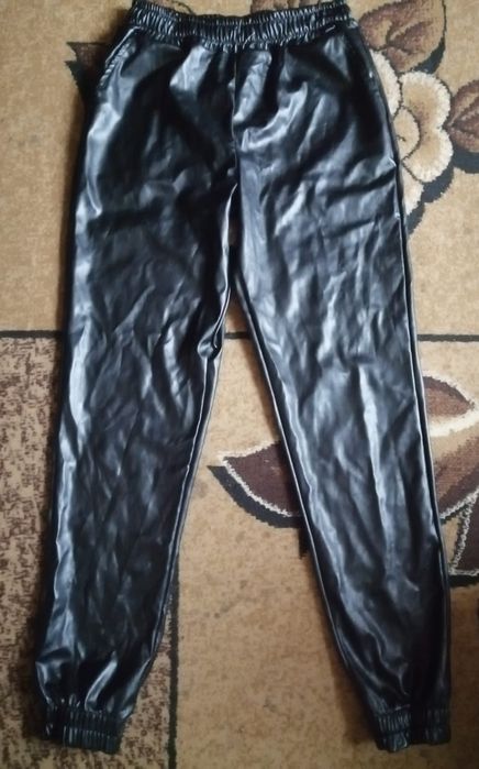 Продам джогери недорого