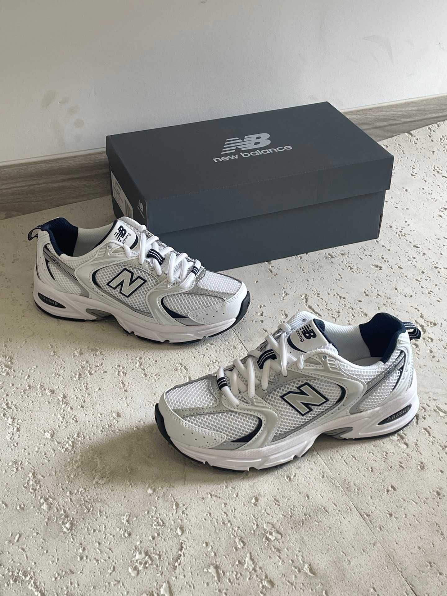 NewBalance530WhiteNaturalIndigo R.44