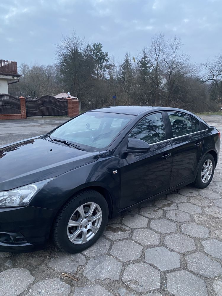 Chevrolet Cruze 2010 rok