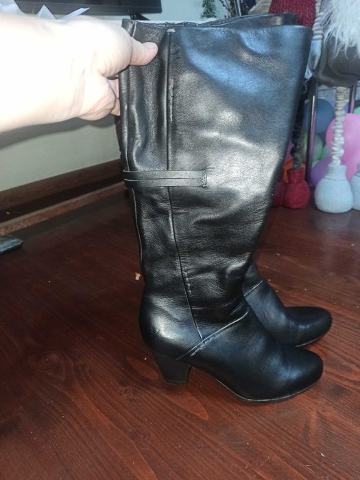 Шкіряне взуття 38 чоботи, Venturini, демисезонні, осінь