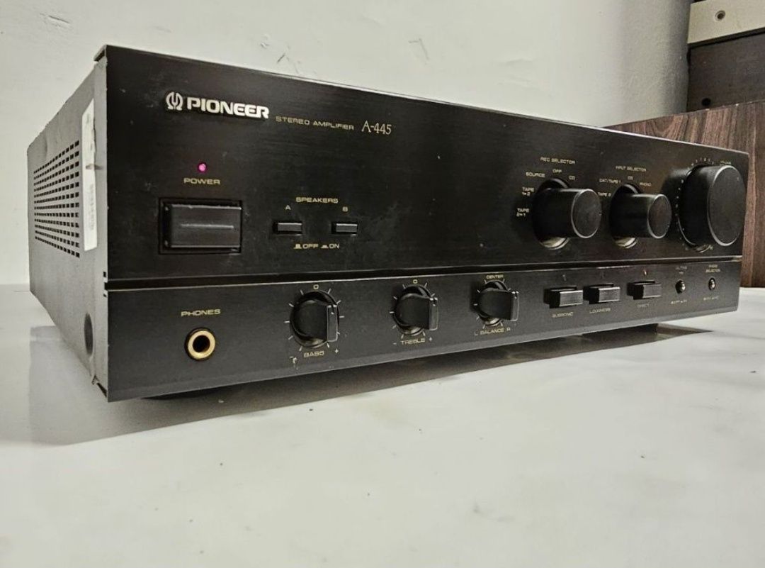Wzmacniacz Pioneer A-445, 2*100 w