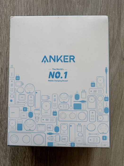 Блок живлення Anker 140W