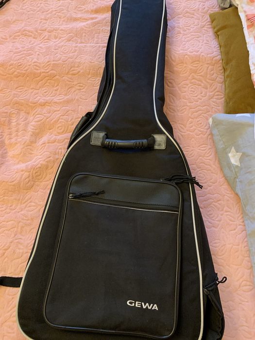 Гітара Washburn WD32SW з чохлом GEWA та підставкою.