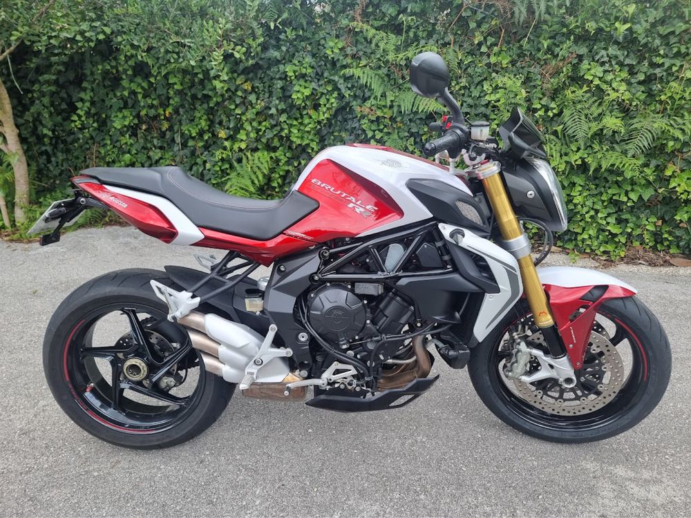 MV AGUSTA BRUTALE RR 800 140cv 2015