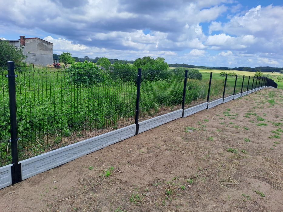 Ogrodzenie panelowe z  montażem