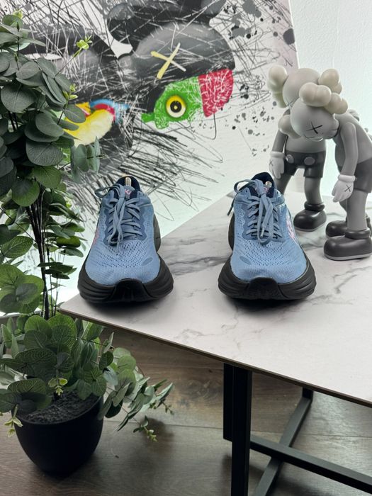 Кросівки Hoka Bondi 8 41 розмір Е6533