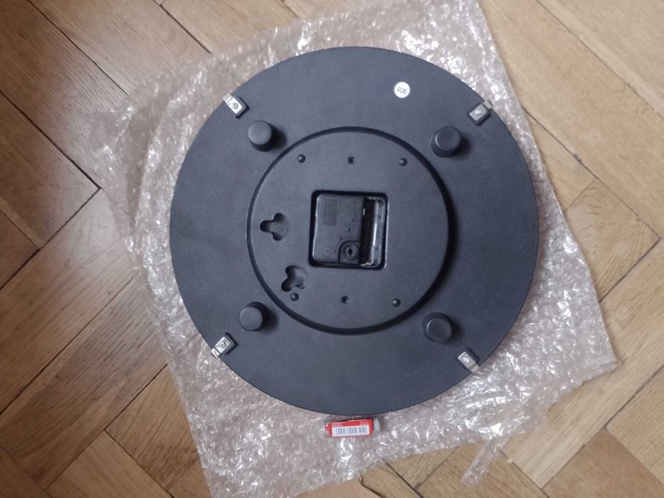 Zegar ścienny kwarcowy na ścianę Sangtai 5168