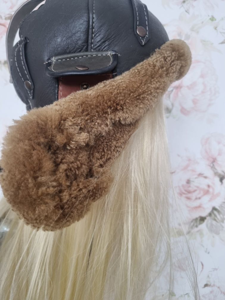 Skórzana czapka pilotka brązowa