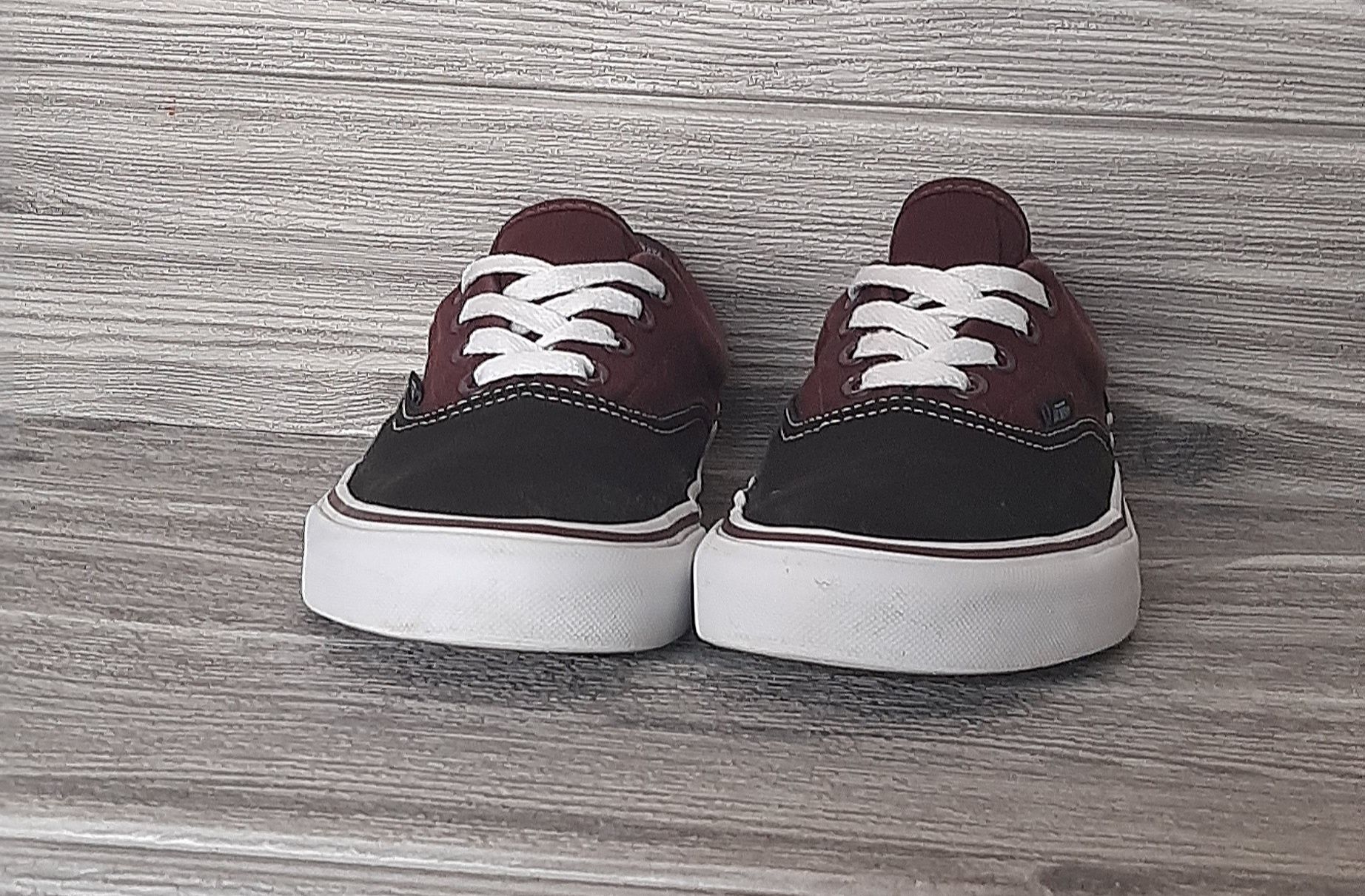 Tenisówki trampki Vans Era sportowe wiązane 38 skate deskorolka