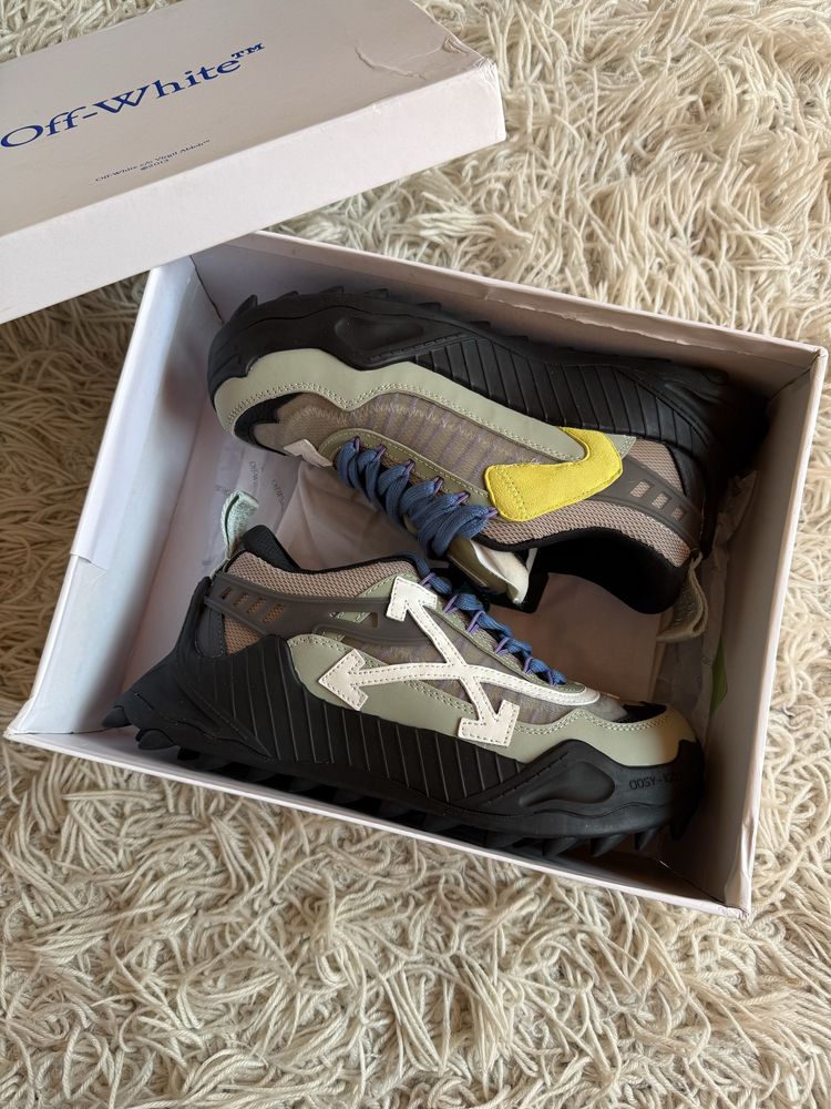 Off White Odsy-1000 Ouf Of Office