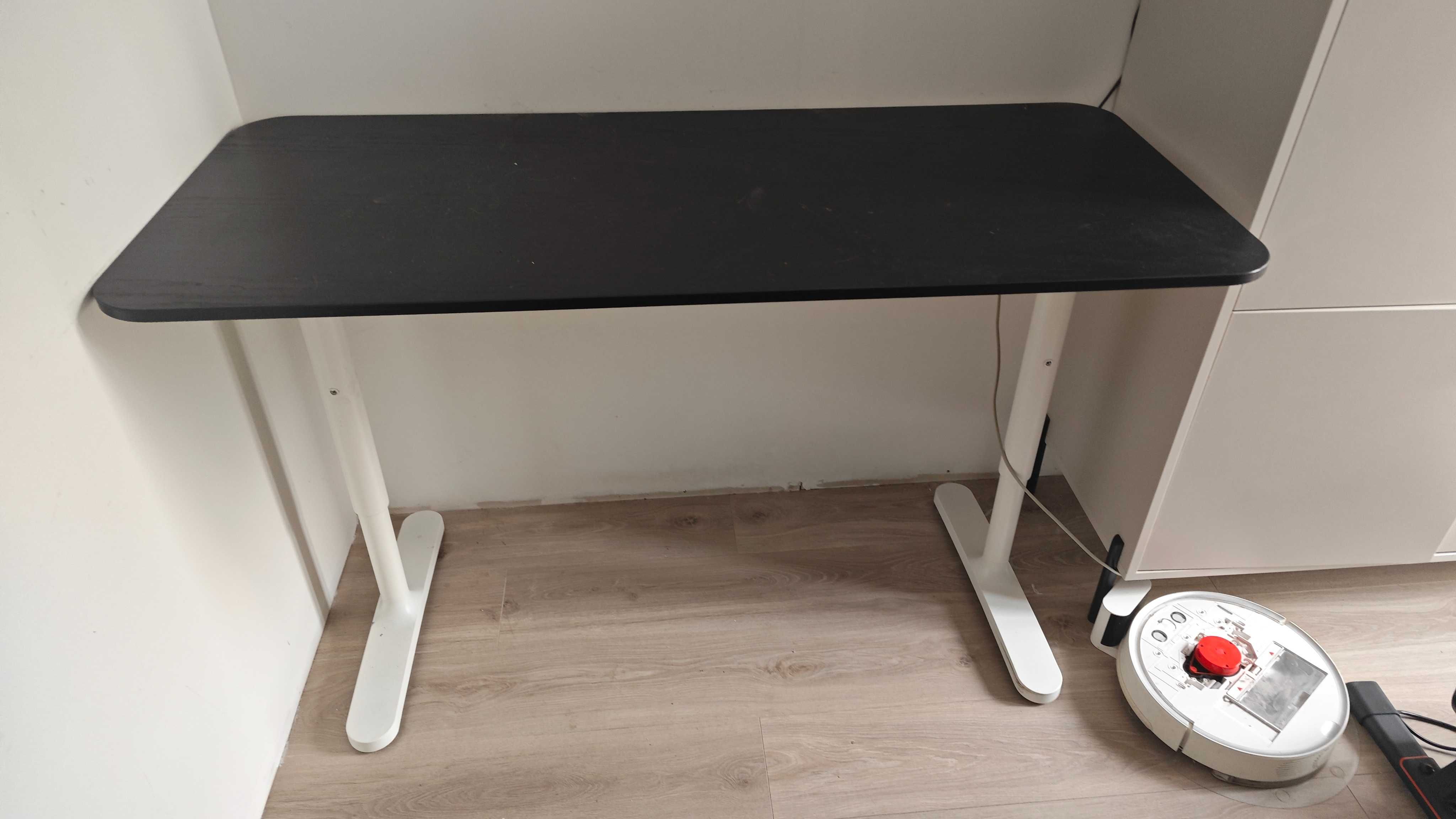 Biurko ikea bekant 140x60