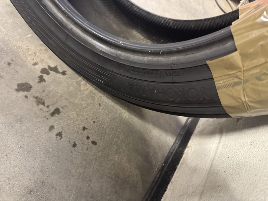 Opona letnia Yokohama 235/55R20 7,5mm dot 4623