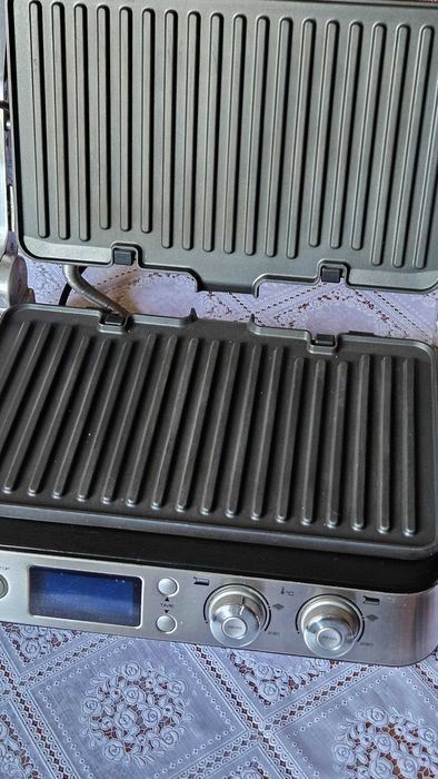 Гриль-єлектро Delonghi