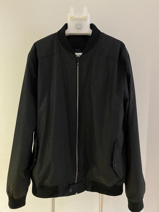 Бомбер куртка threadbare легкая без утеплителя XL