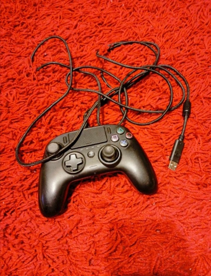 Pad  Revolution Pro Controller 3