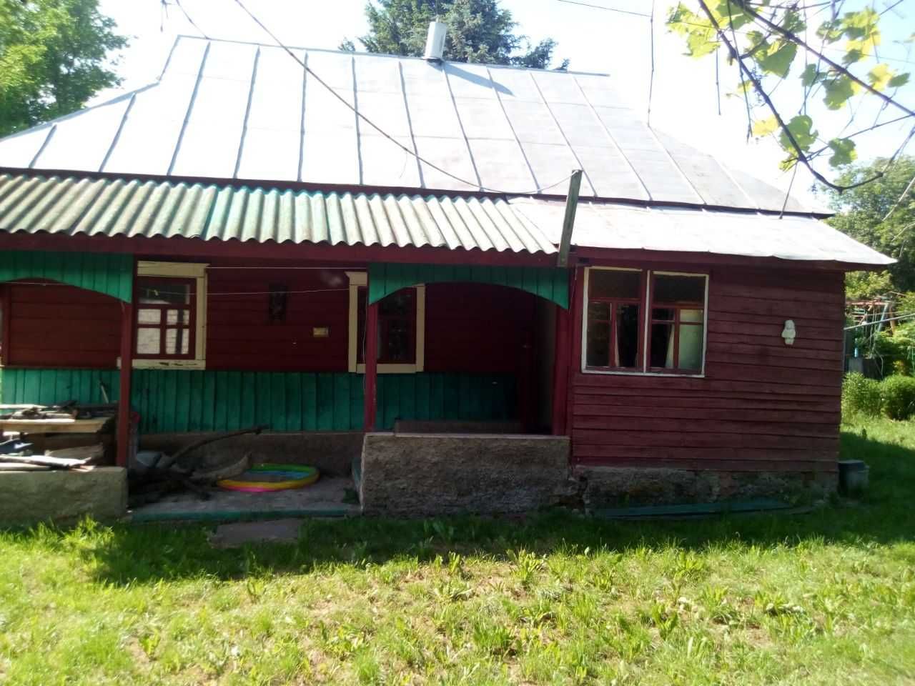 Садиба в с. Макишин, Городнянський р-н.