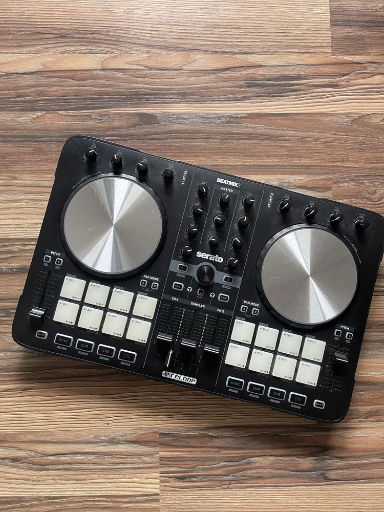 Reloop Beatmix mk2( kontroler, konsola, DJ)